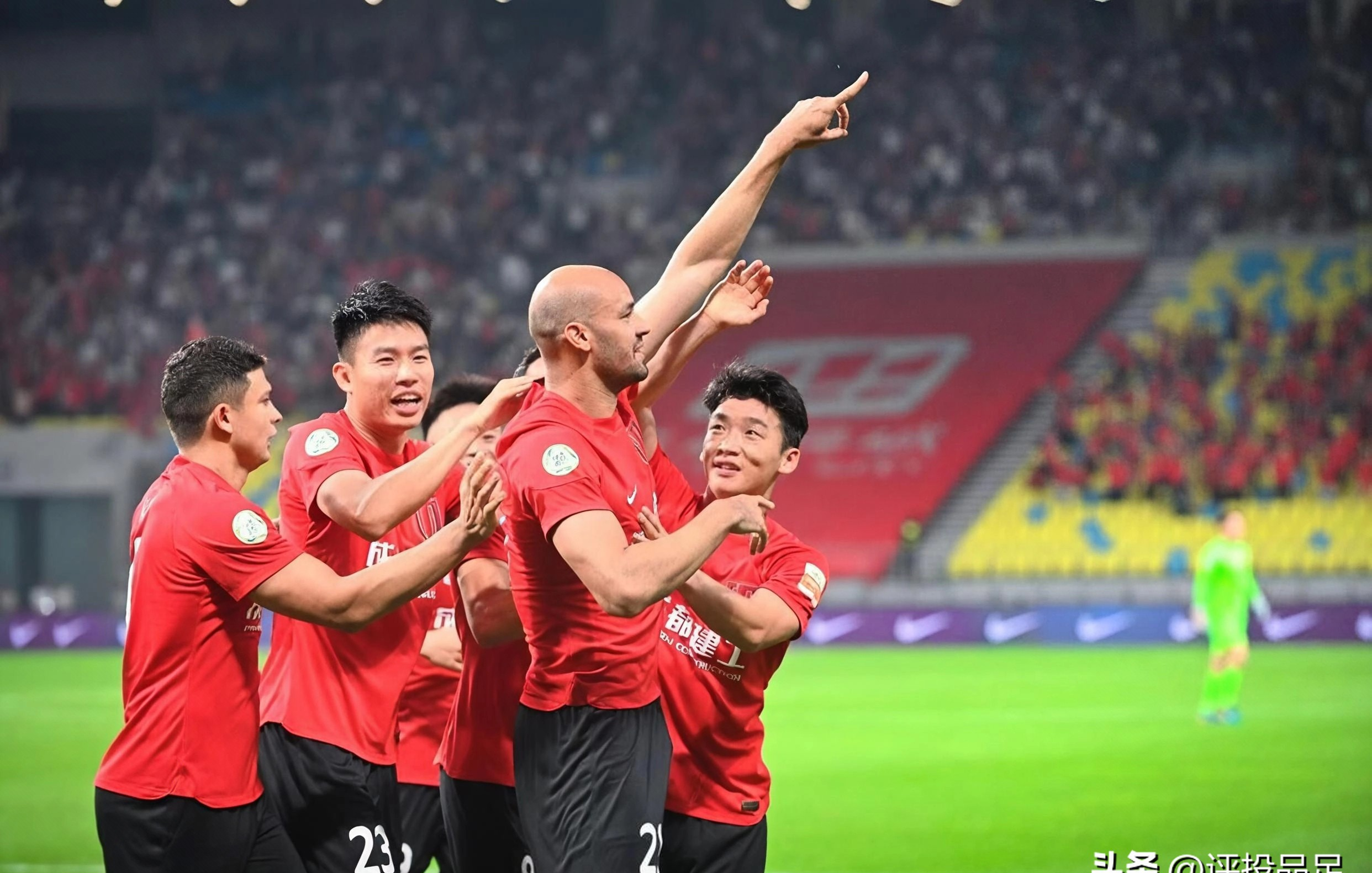 体育赛事-足总杯赛程吃紧，武汉三镇窗口期状态回暖，媒体盛赞，球队文化再被提及的简单介绍